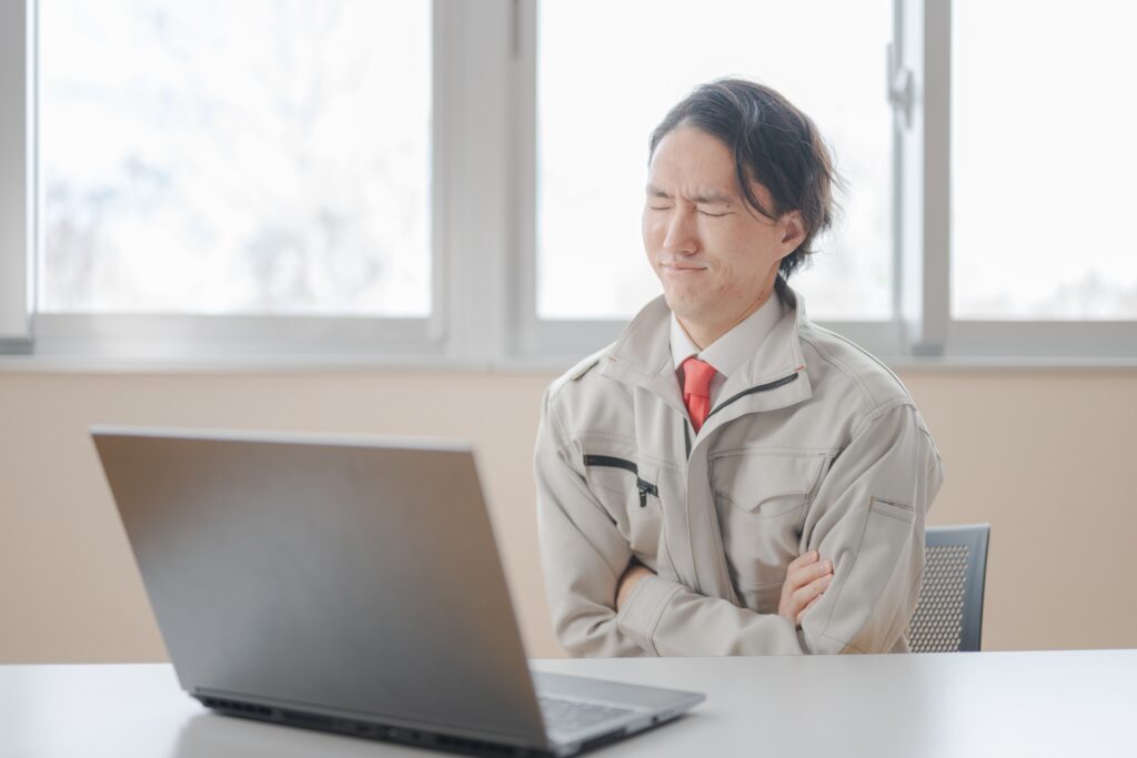 会議前・会議中に起こる腹痛の原因・予防・対策を解説!