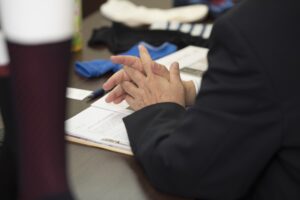 会議体とは？意味・種類・設計のポイントをわかりやすく解説