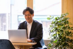 社外への打ち合わせ依頼メールの書き方|例文・件名・状況別テンプレート集