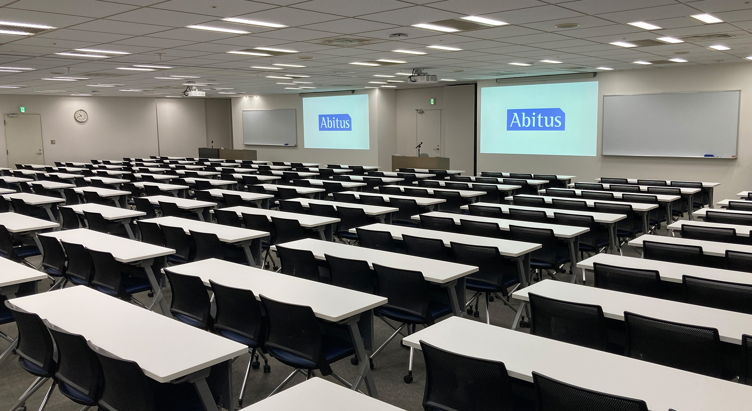 アビタス新宿会議室